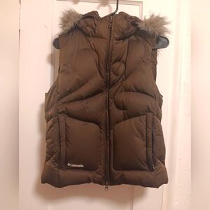 Columbia Brown Puffer Vest